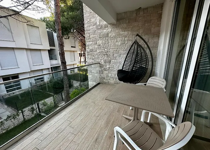 San Pietro Lalez Apartment